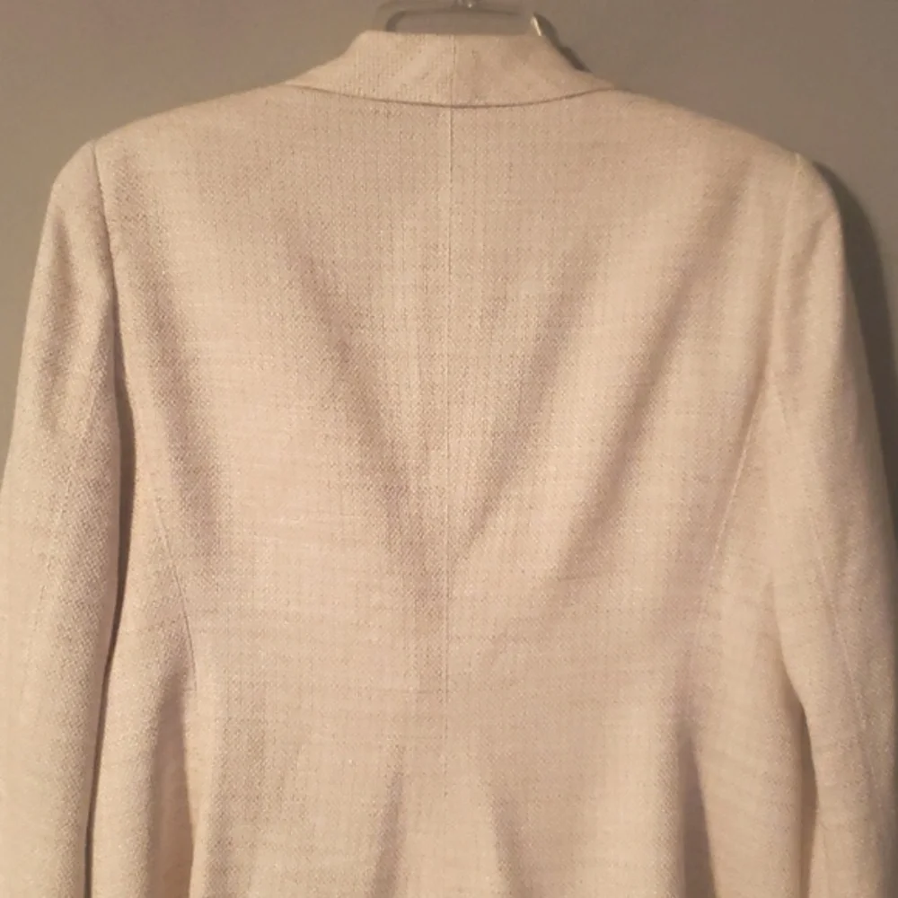 Armani Collezioni Cream Blazer - Picture 12 of 16